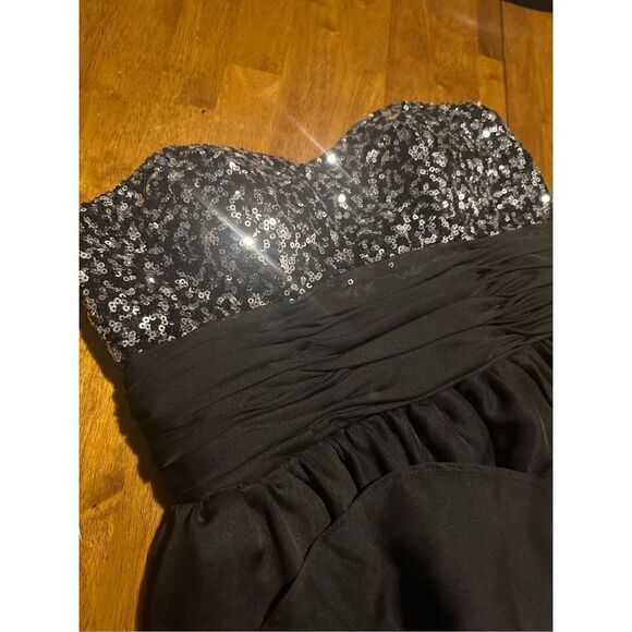 Cindy USA Womens Black and Silver Sequin Strapless Skater Formal Dress Size S - Picture 4 of 10